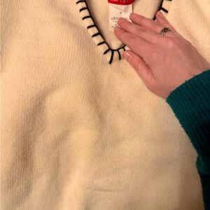 Espirit Cream V-Neck Sweater Lambswool and Vintage